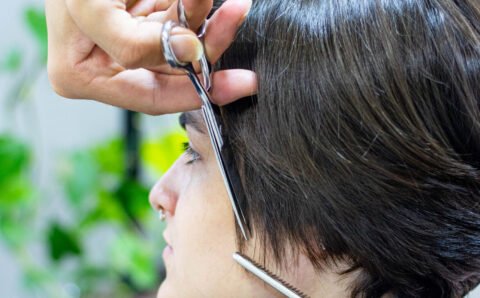 Corte de Cabelo na Atena Beleza